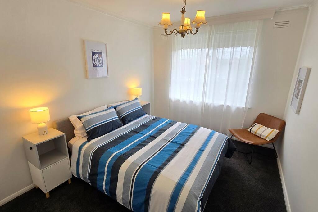 Elsternwick Easy Living - 2 Bedroom Sleeping 4 ملبورن المظهر الخارجي الصورة